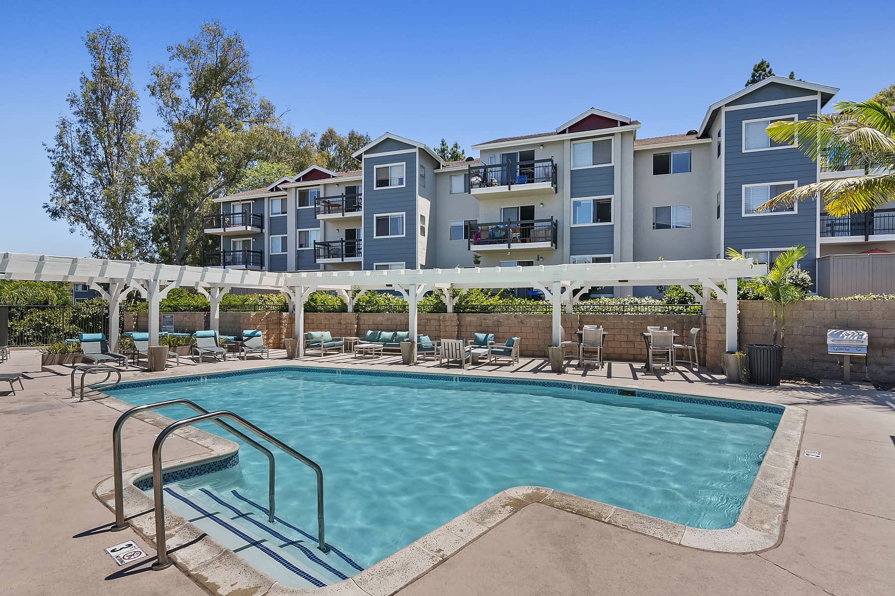 The Avenue At Carlsbad – photo 2