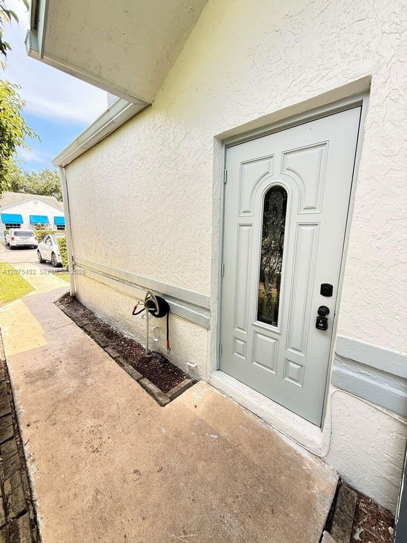 5201 SW 31st Avenue 225, Dania Beach, FL 33312 – photo 5
