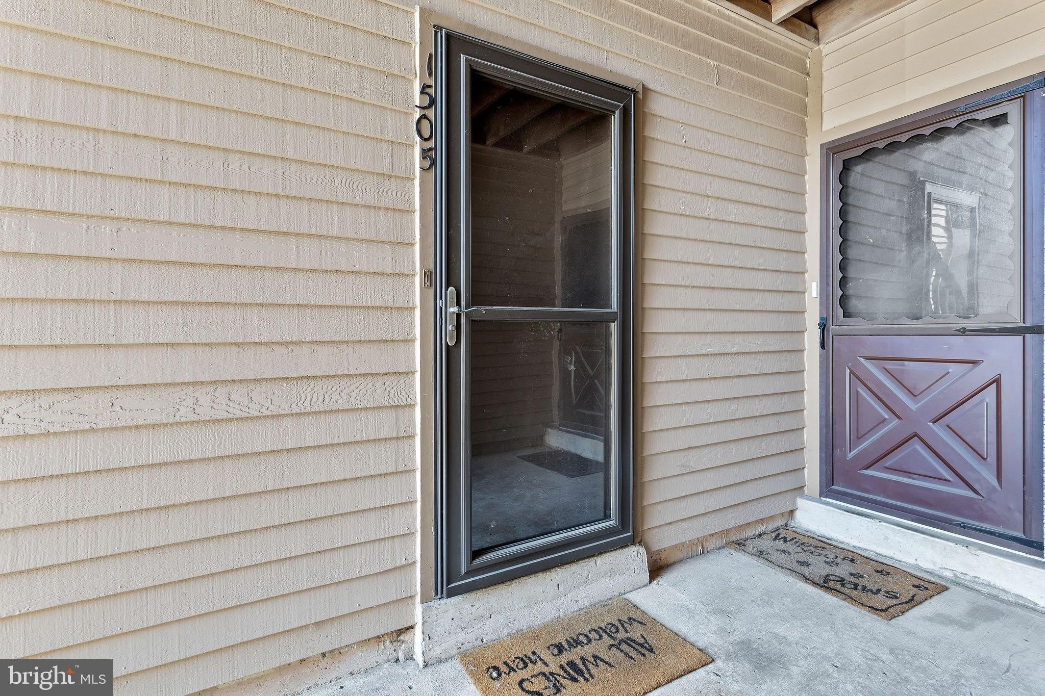 1505 WOODHOLLOW Drive – photo 1
