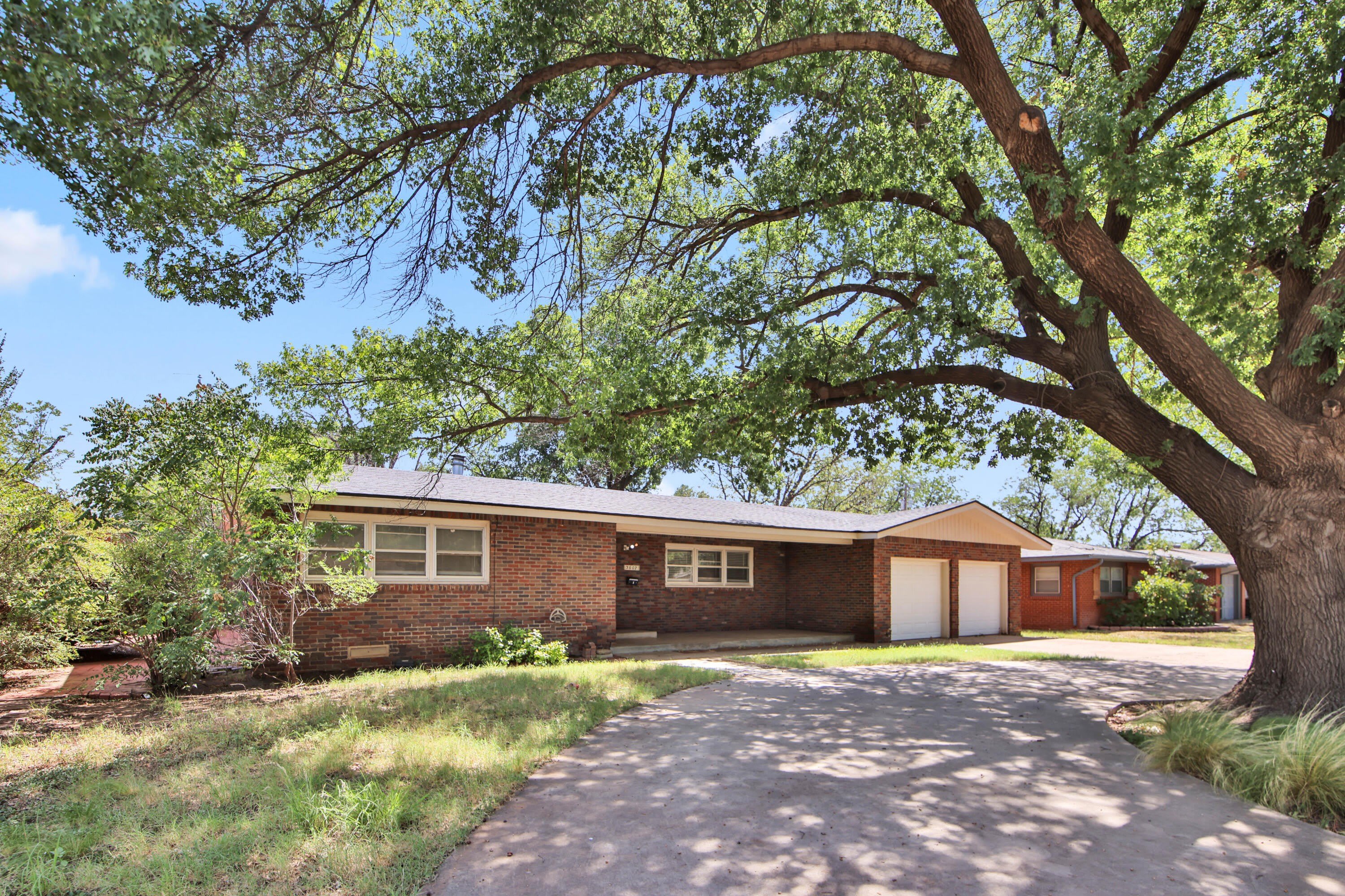 3607 45th Street – photo 3