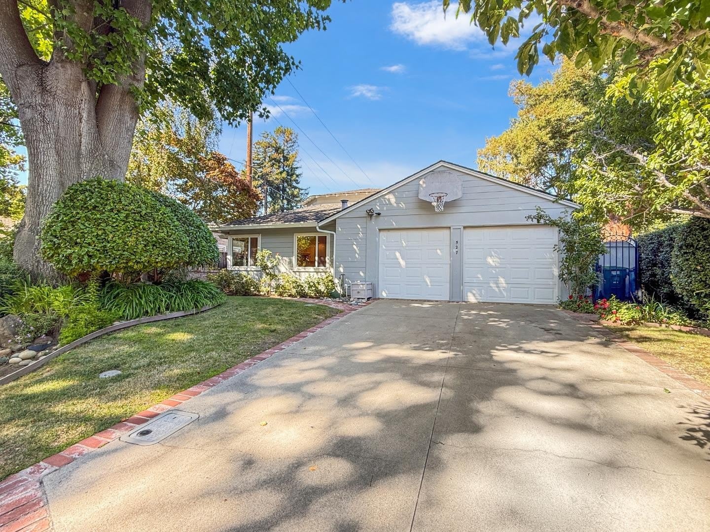527 Hilbar LN – photo 2