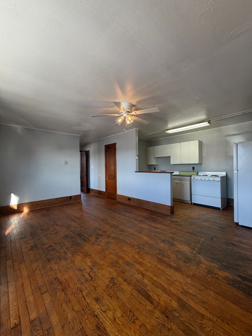 35571 2nd Street – photo 1