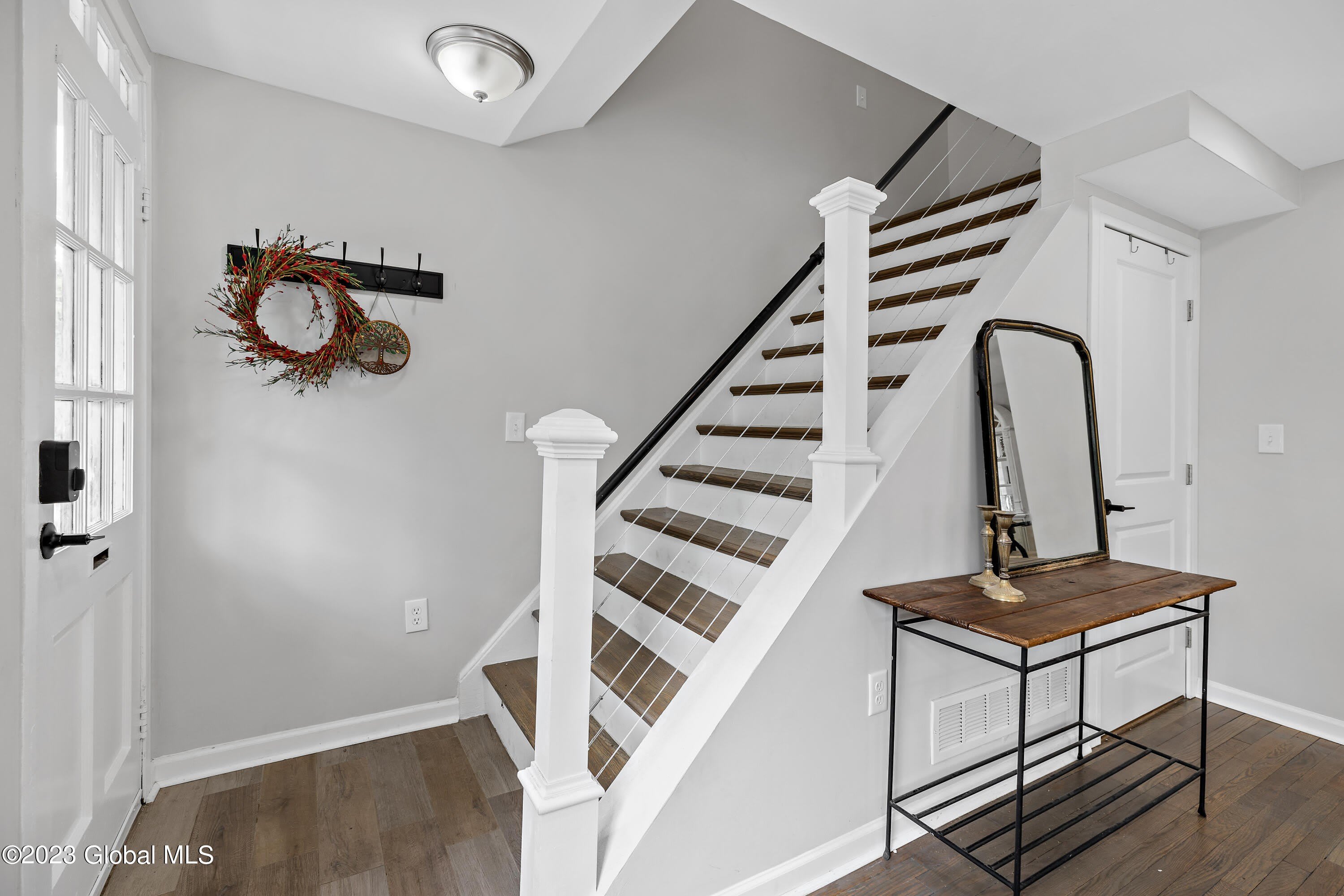 10 Marion Place – photo 5