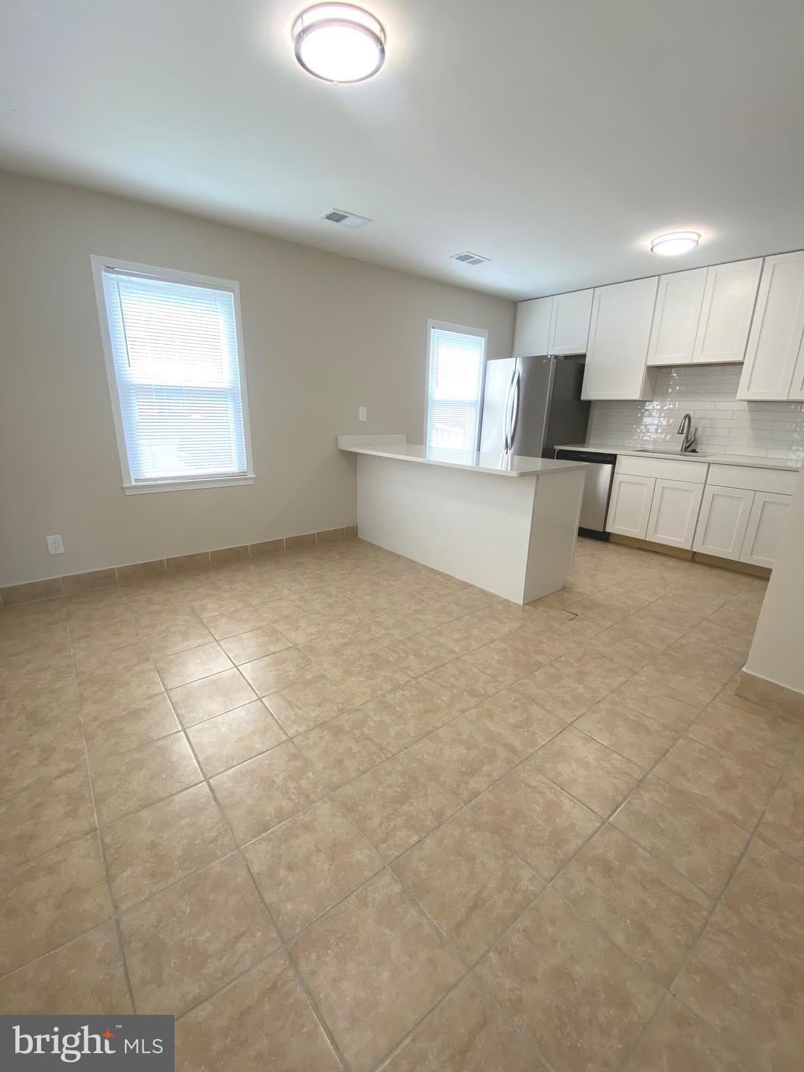 9715 PICKETT Lane – photo 4