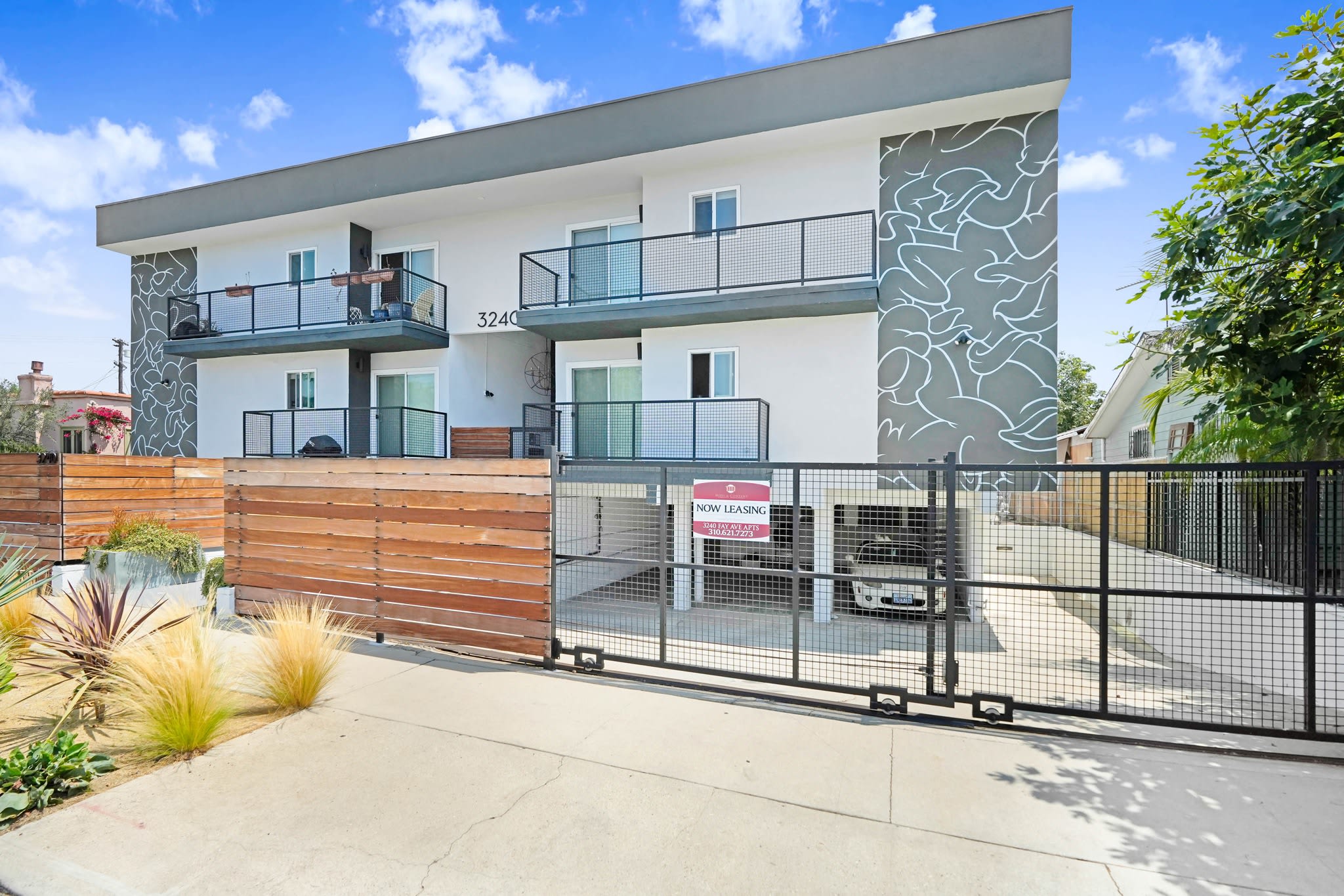 3240 Fay Apartments – photo 4