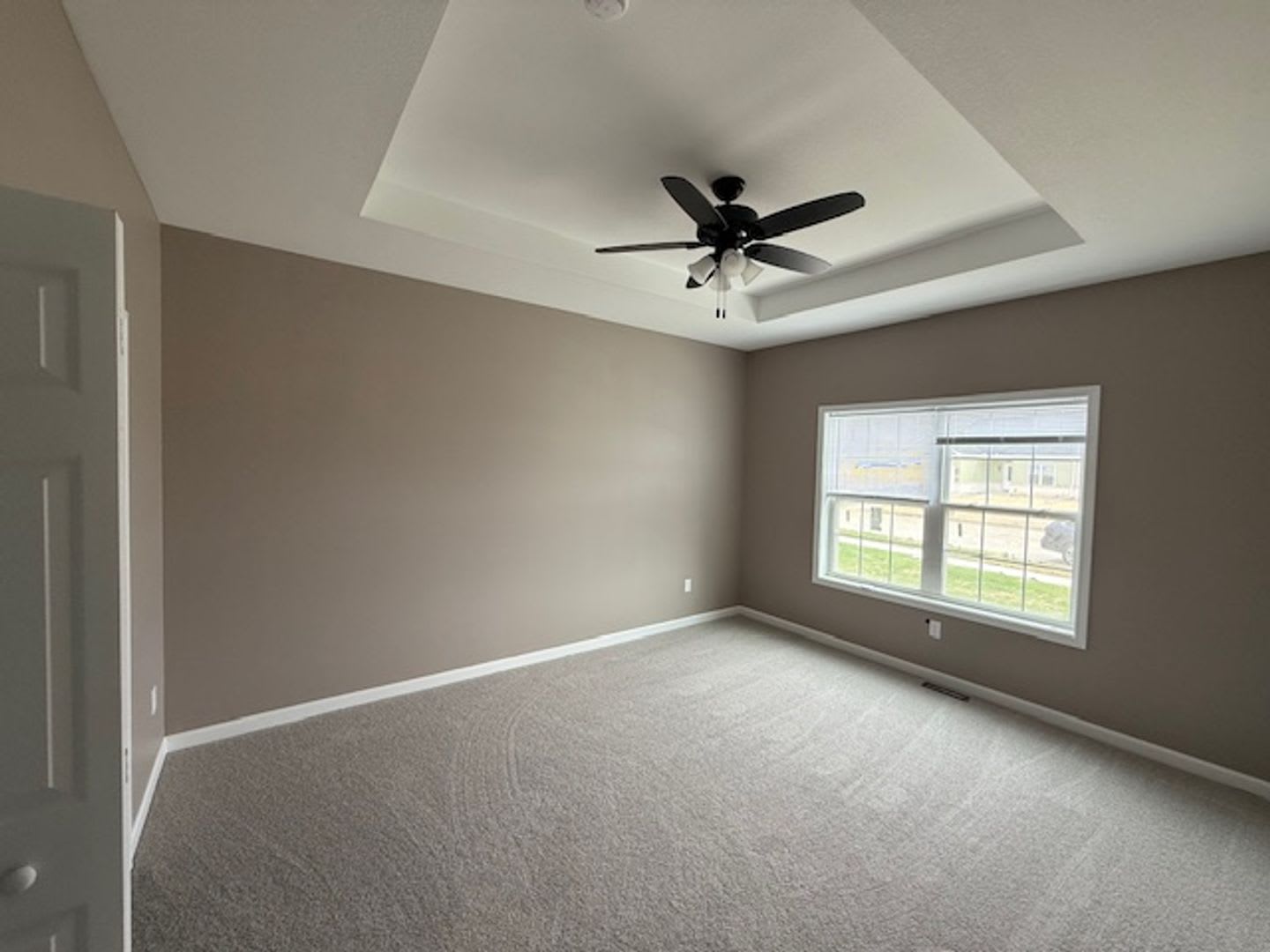 New Build 3 BR/2BA Duplex in Washington IL – photo 3
