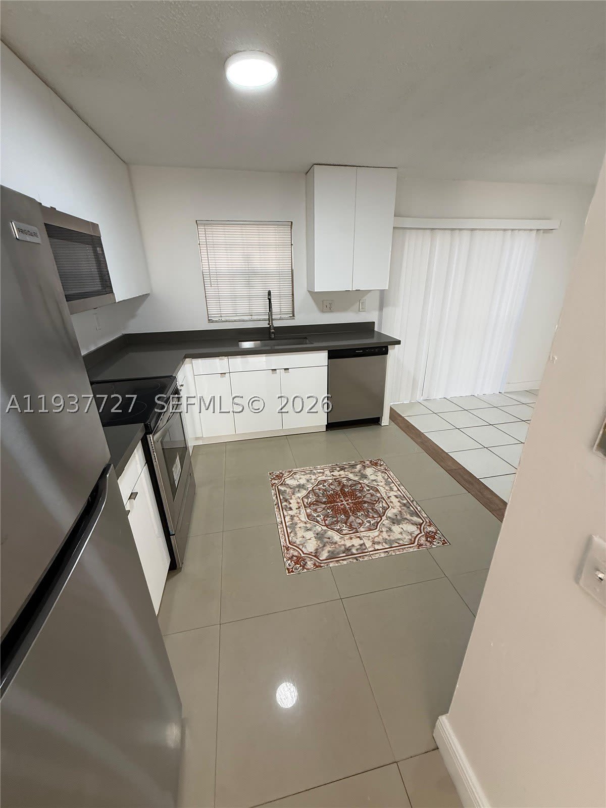 5817 Blueberry Ct – photo 3