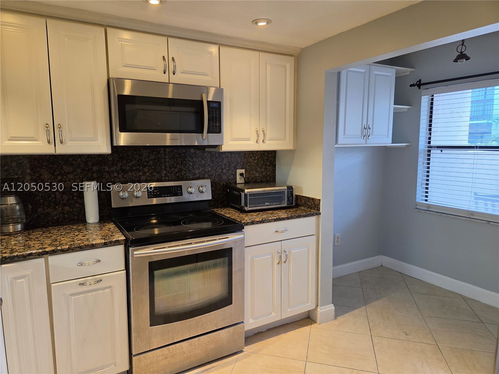10028 Nw 41St St – photo 3
