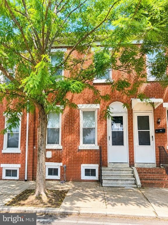 519 S JACKSON STREET – photo 1