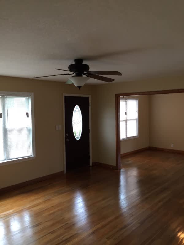 363 S Mcdonald St – photo 4