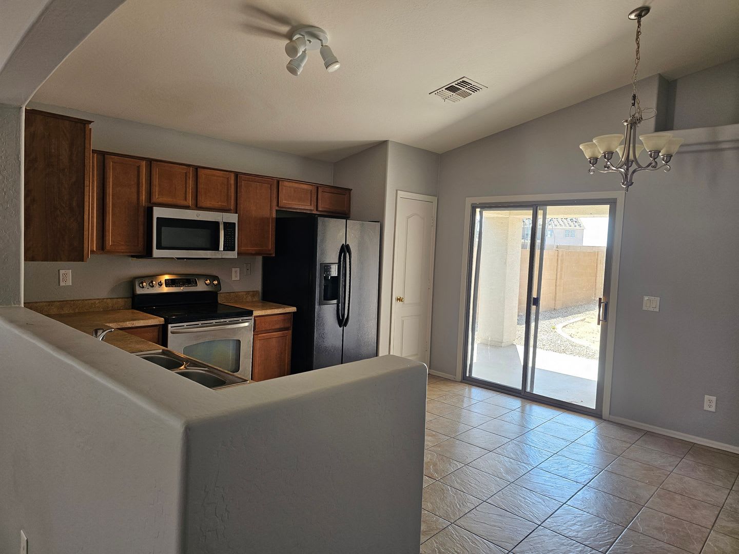 19042 N Toledo: Maricopa – photo 5