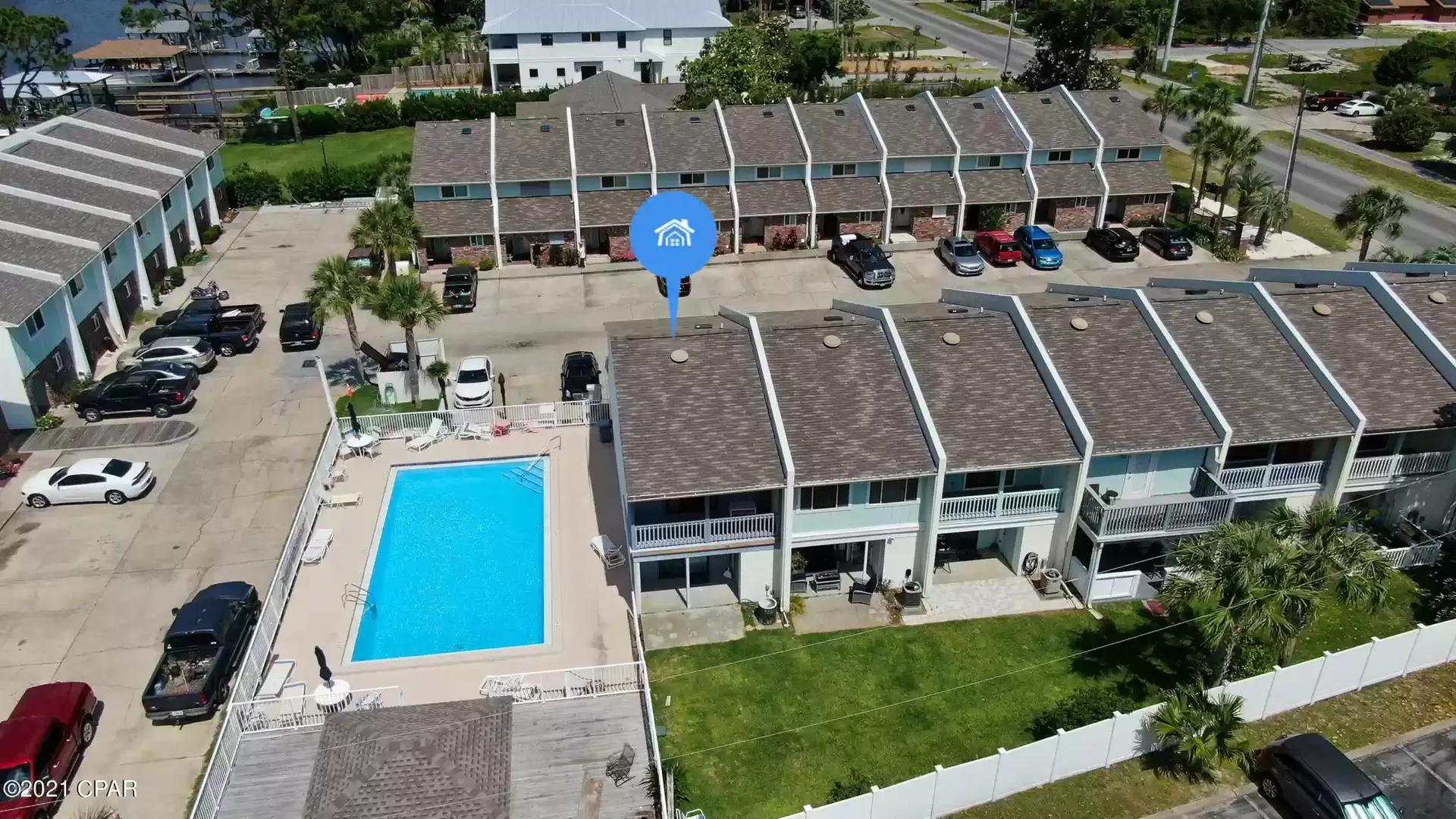 Landward Townhome on North Lagoon – photo 1