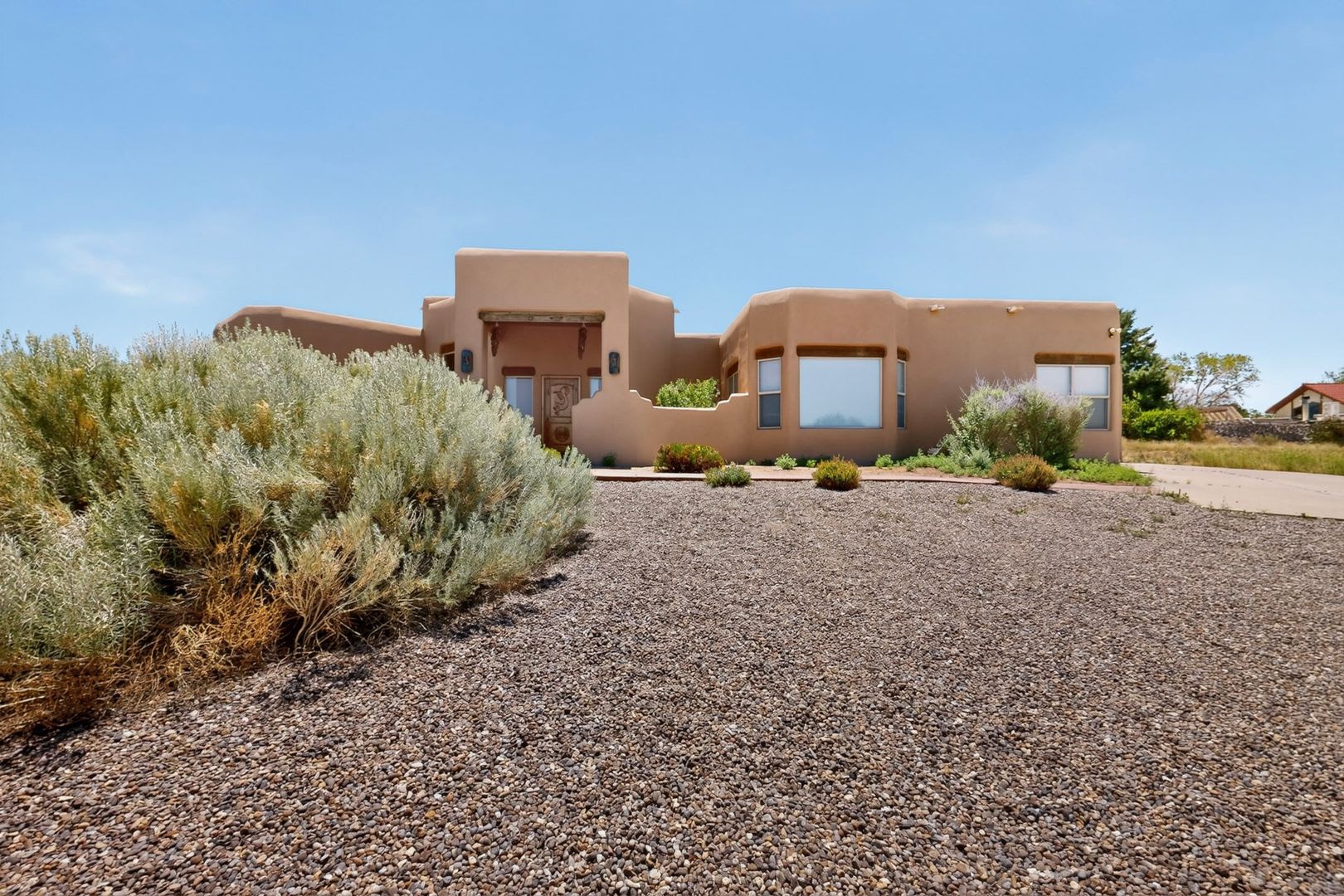 Luxuary Home in N. Alb Acres 2200/sf 3/bd 2/ba 2/cg – photo 5