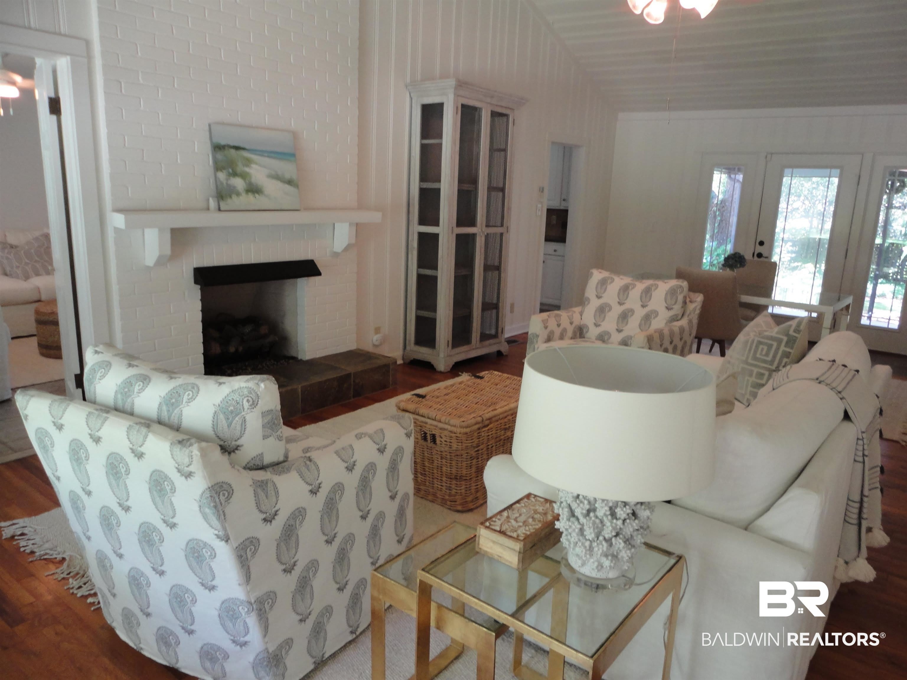 371 S Church Street – photo 4