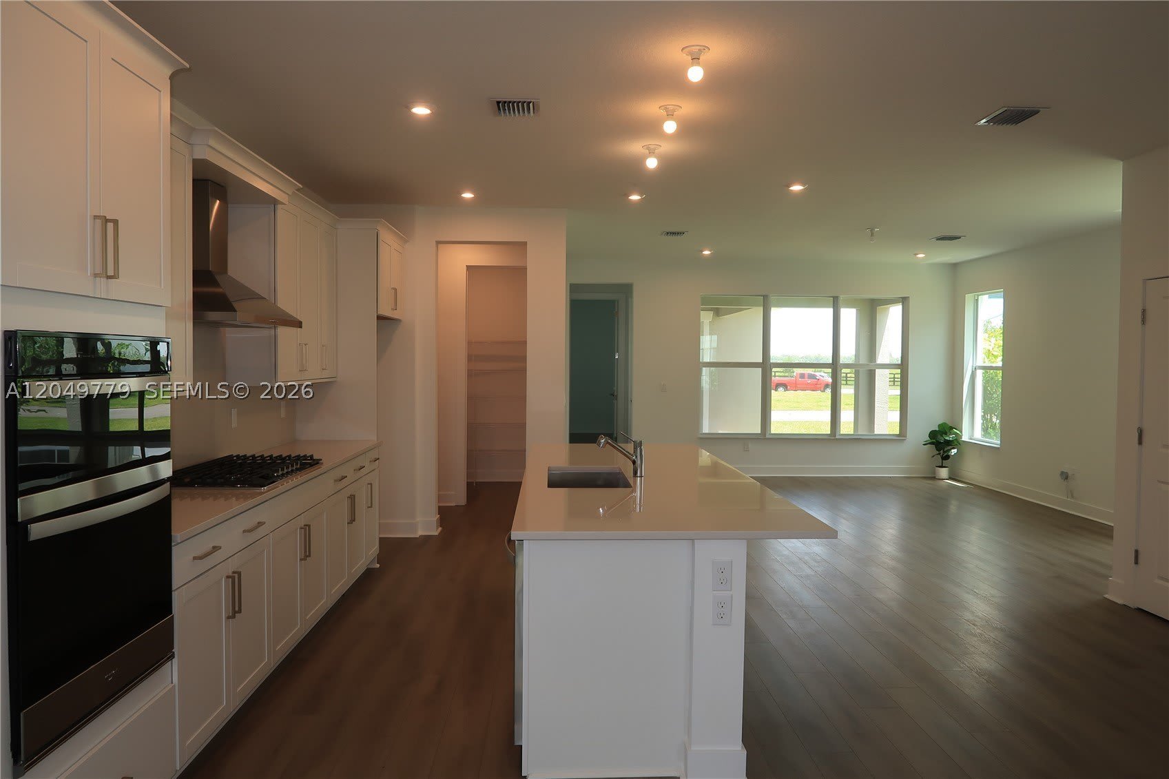 881 SW Bushel Trl – photo 4