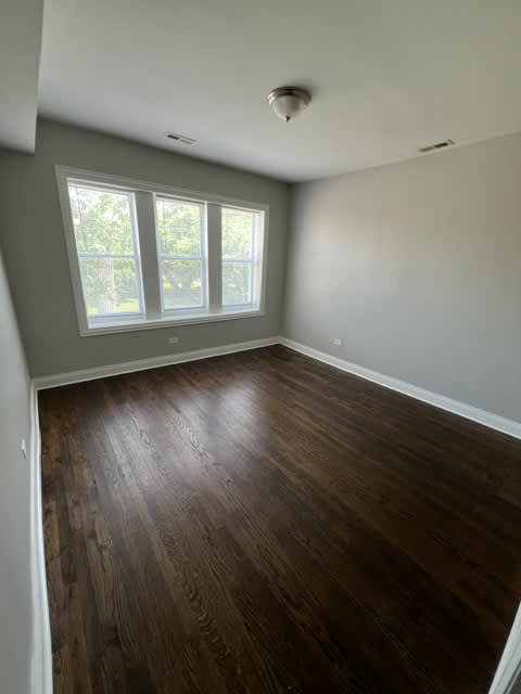 707 W 80th St #2 – photo 1