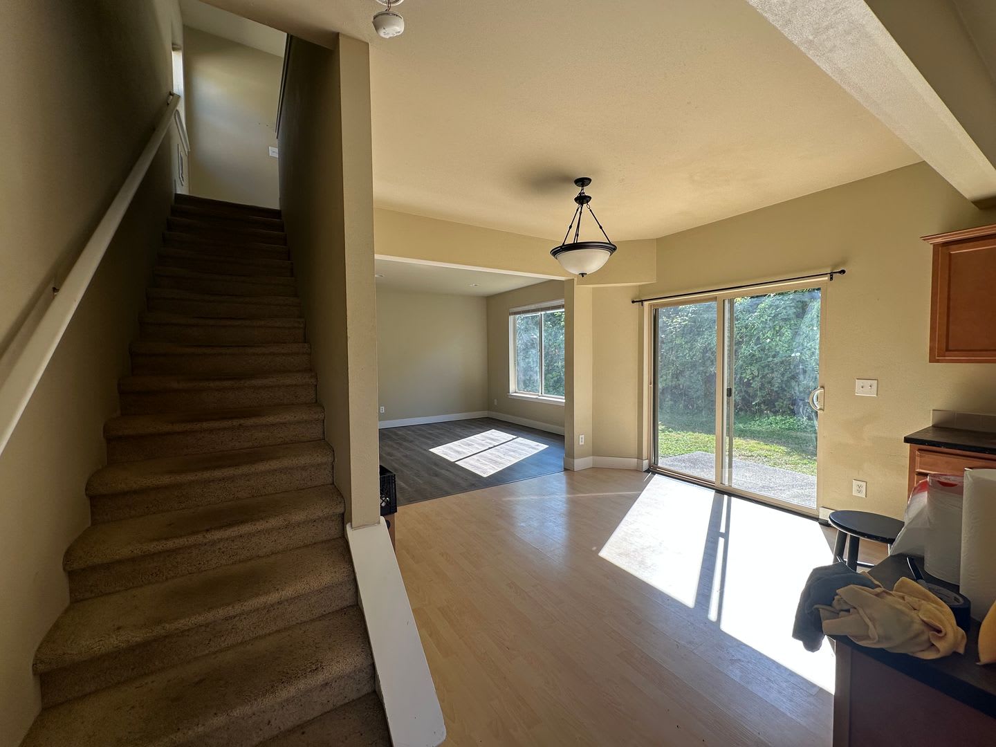 4 Bed 2 Bath Home In Bellingham With Garage – photo 3