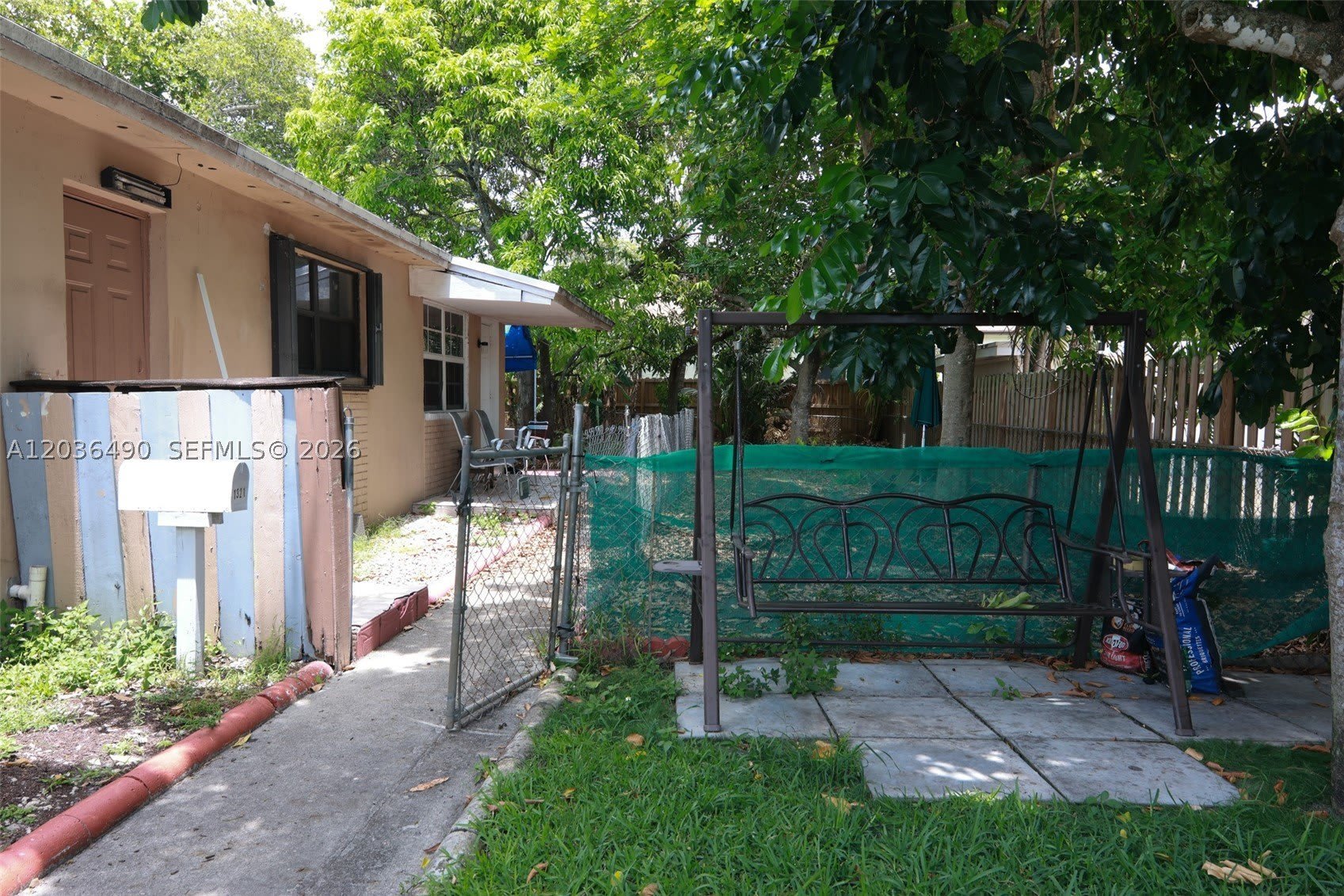 1321 N 58th Ave – photo 2