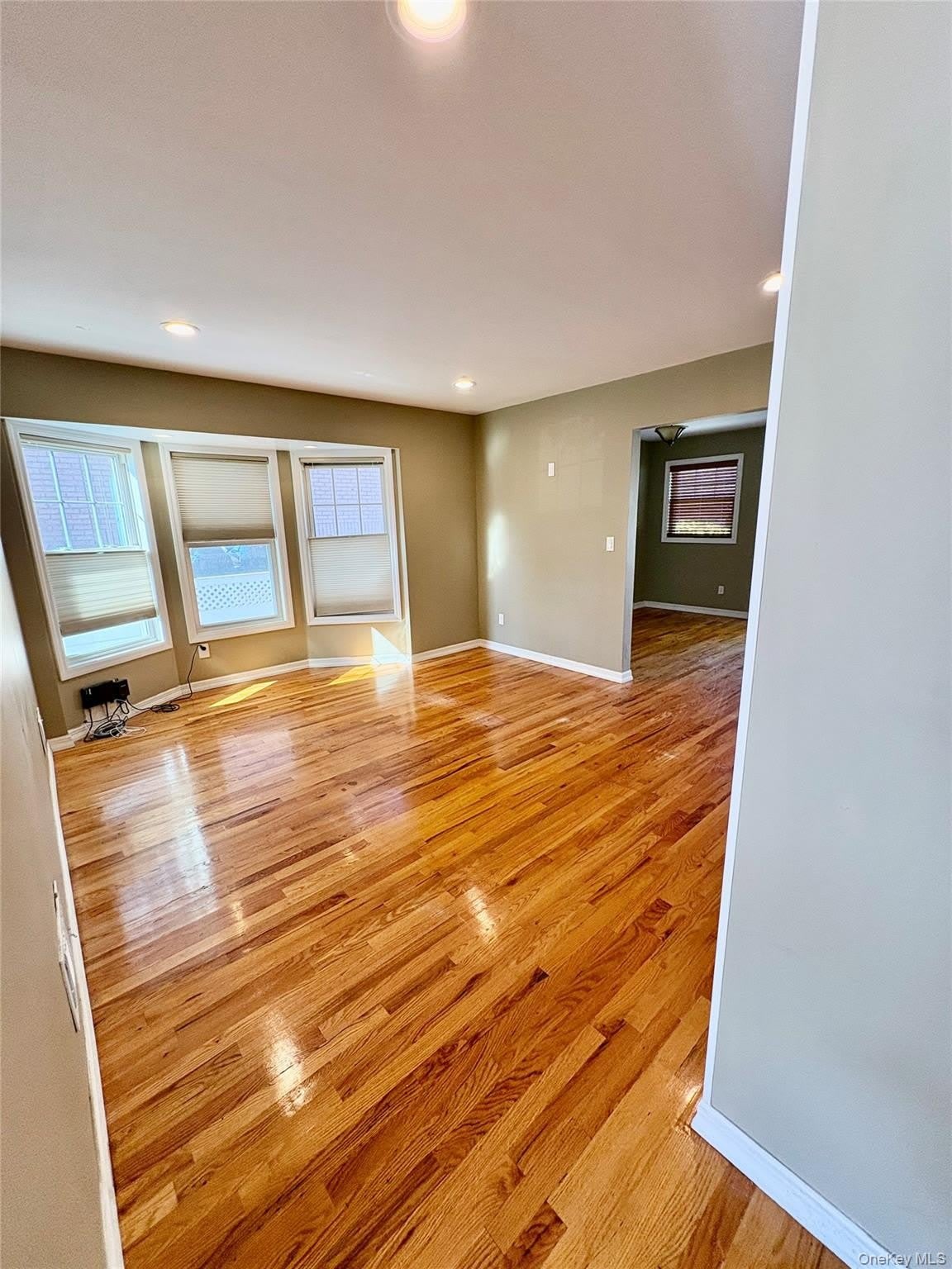 14 Madison Avenue – photo 5