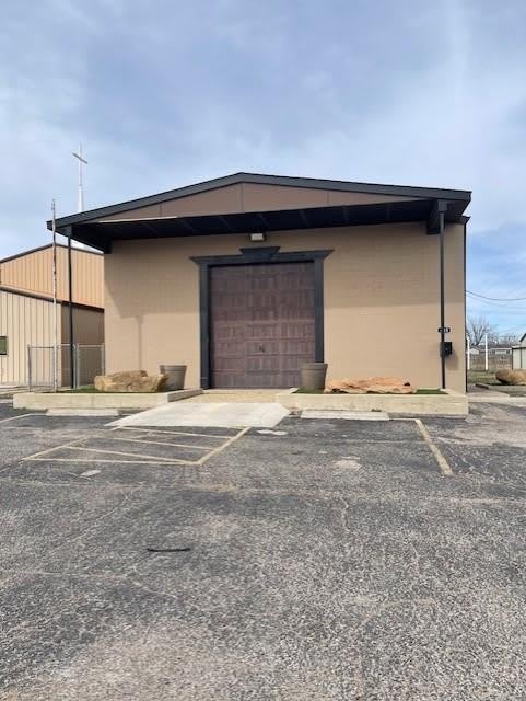 625 E 52nd St – photo 1