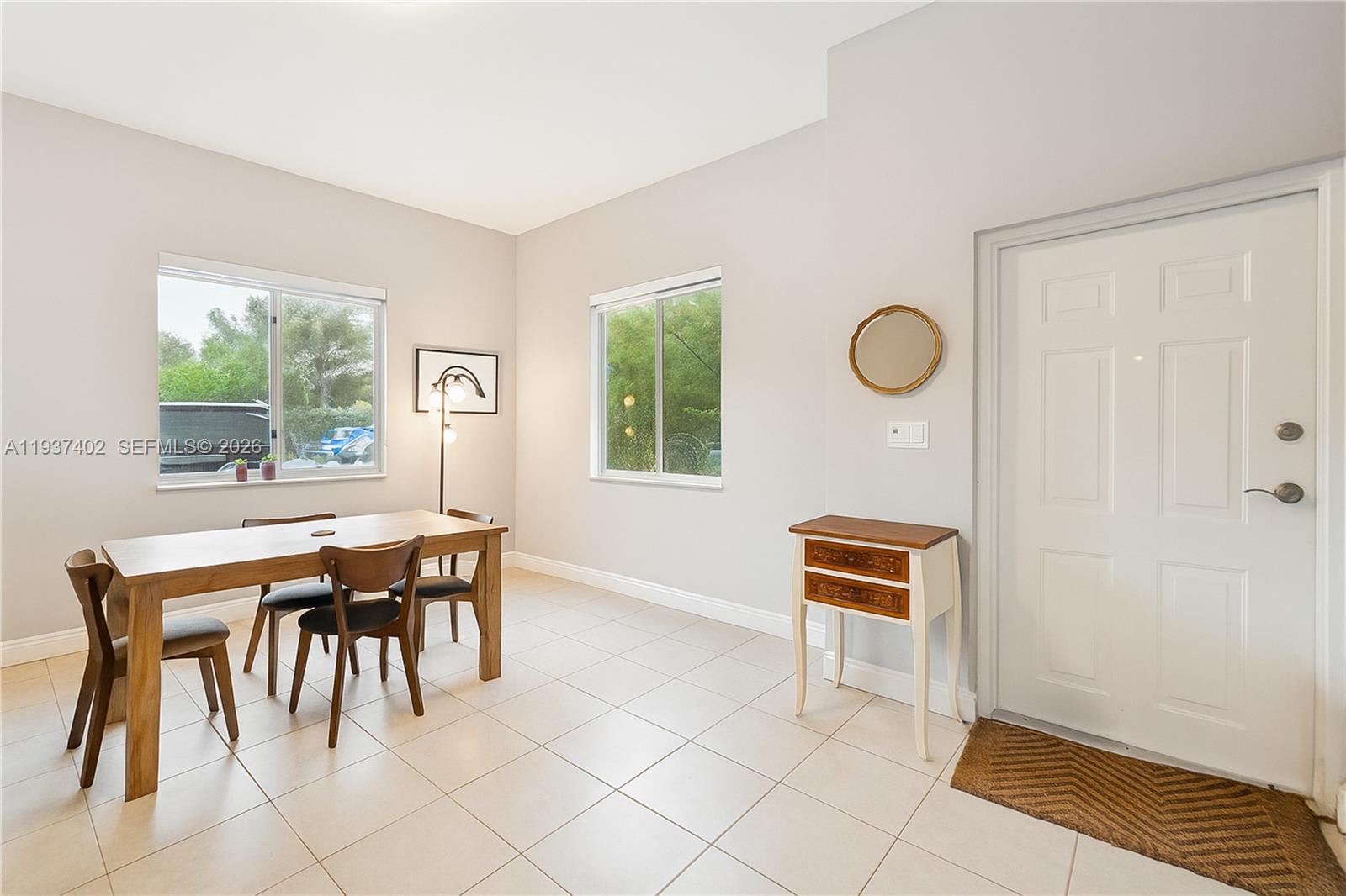 2730 Southwest 26th Street – photo 4