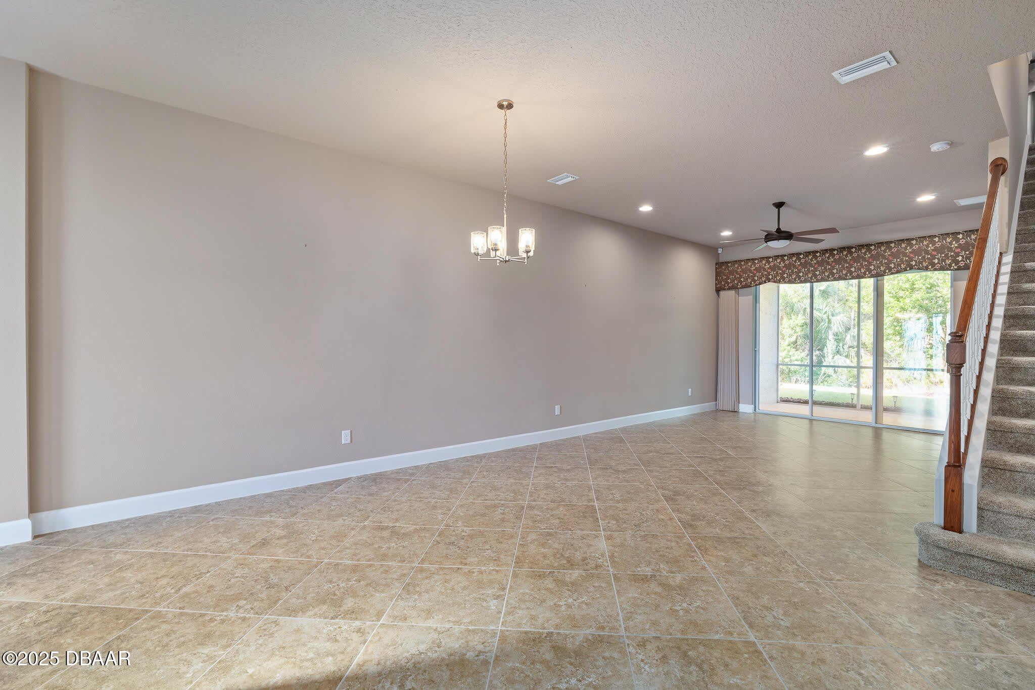 829 Pinewood Drive – photo 5