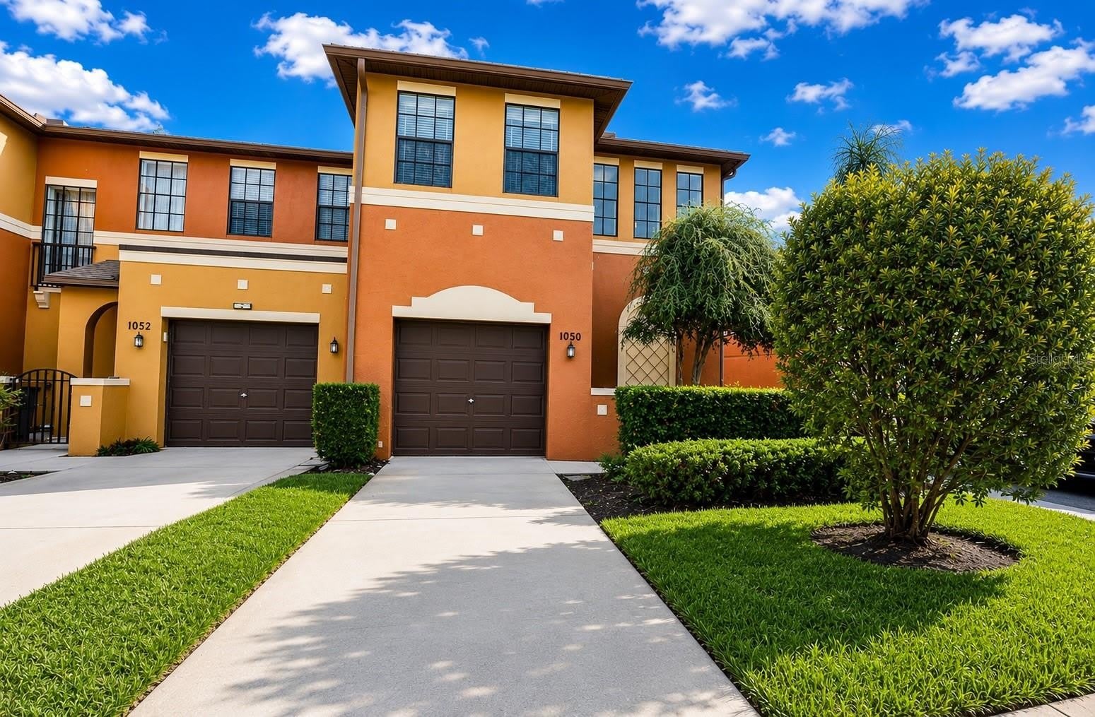 1050 BLACKWATER Drive – photo 1