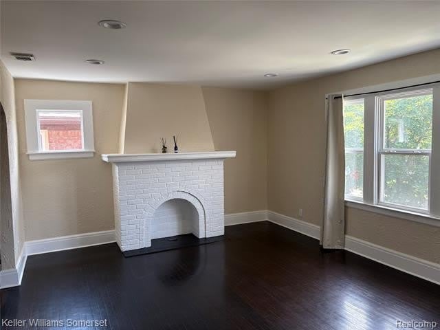 17178 Roselawn Street – photo 2