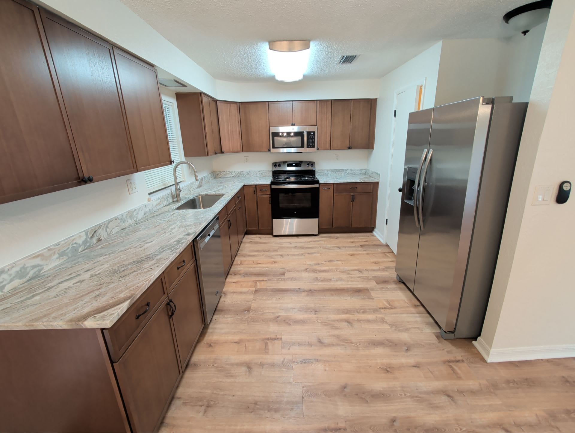 9205 N Fawn Way – photo 4