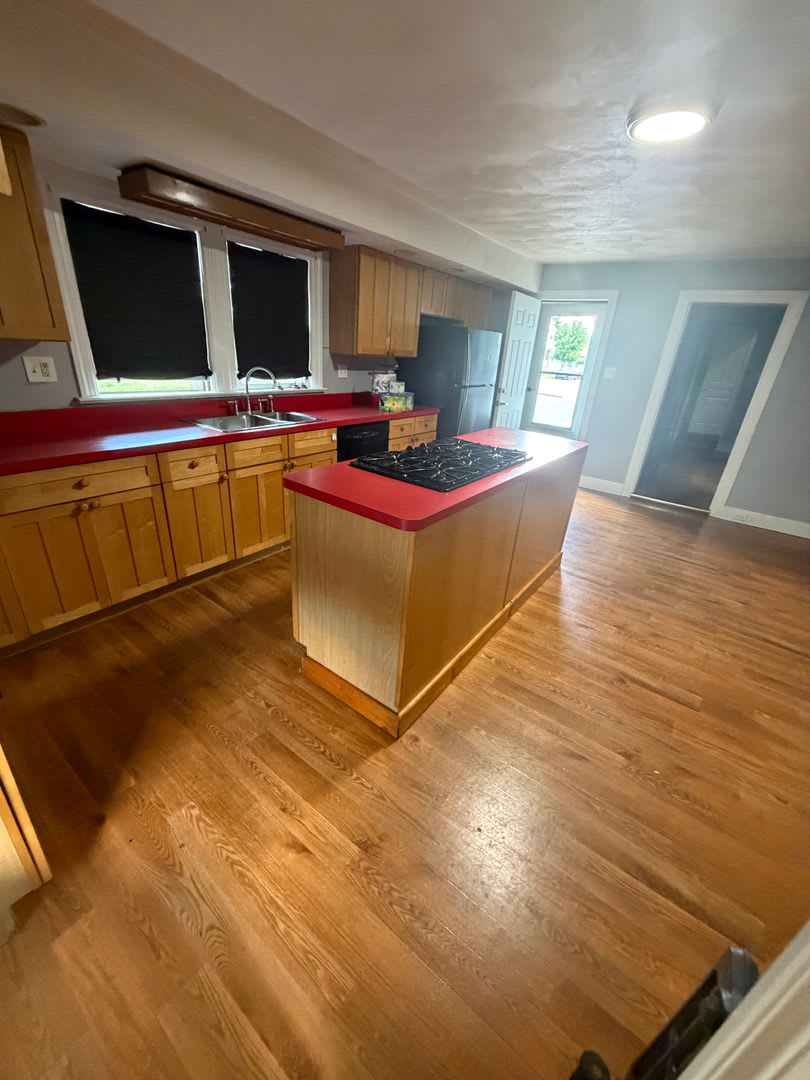 835 E Prospect St – photo 2