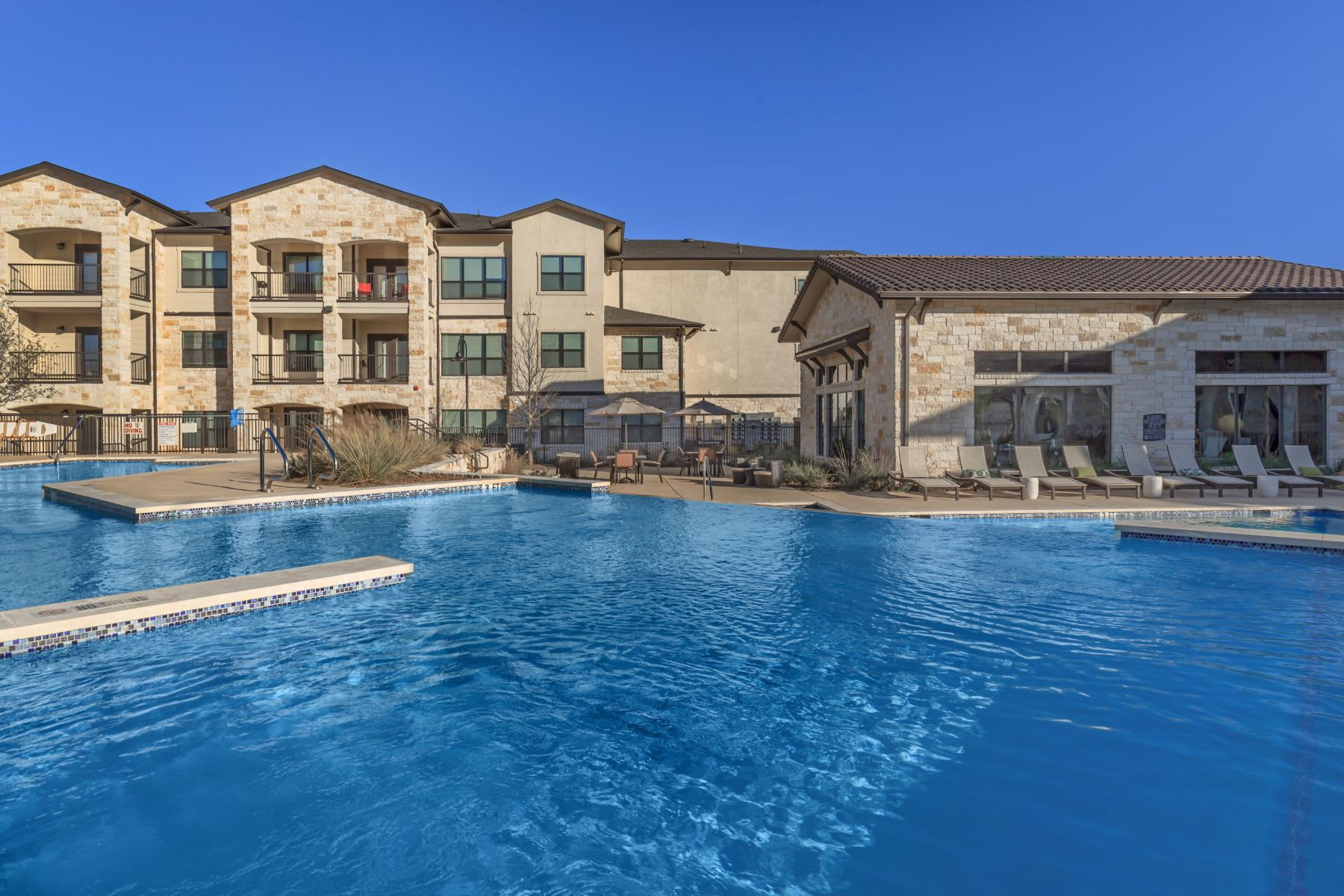 Agora Stone Oak – photo 1