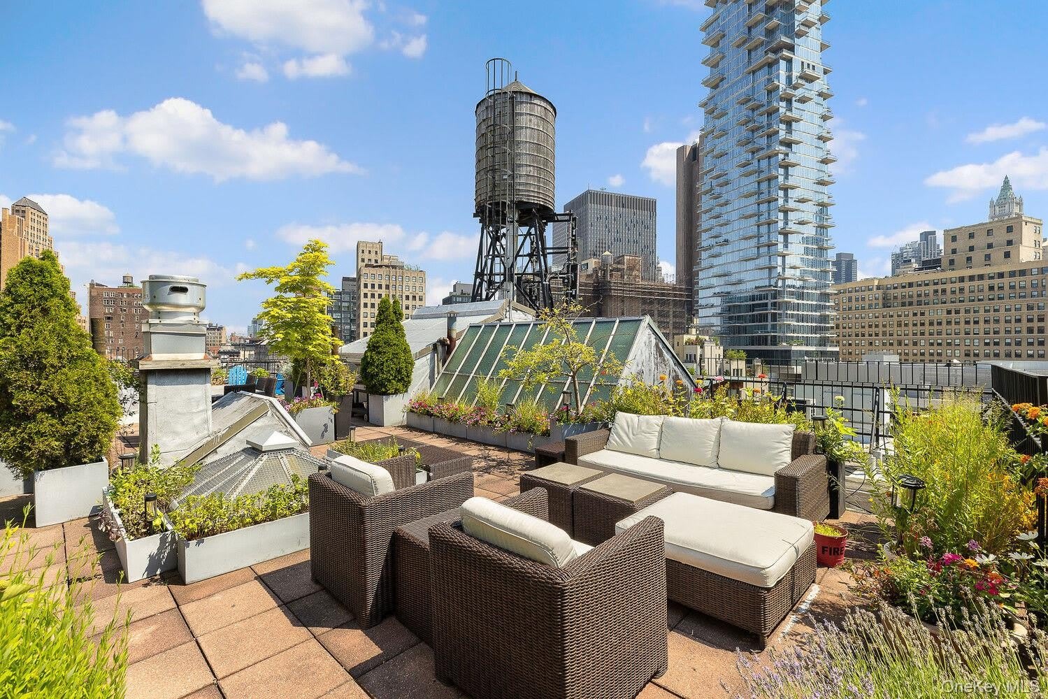 6 Varick Street – photo 5