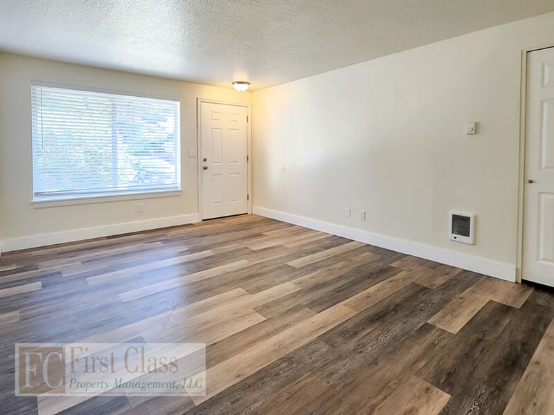 3022 SE 38TH CT – photo 3