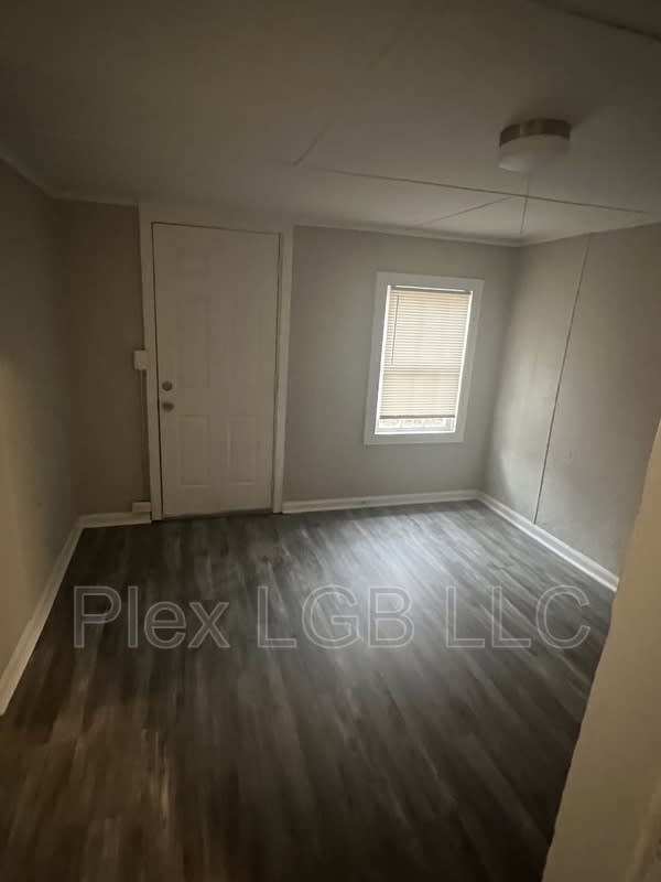 1222 Troup Street – photo 5