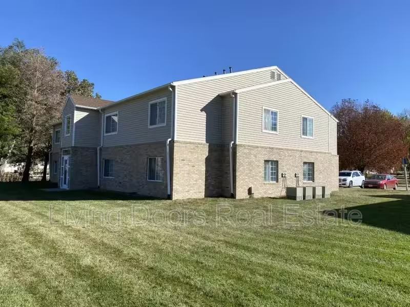 603 S. Washington St – photo 4