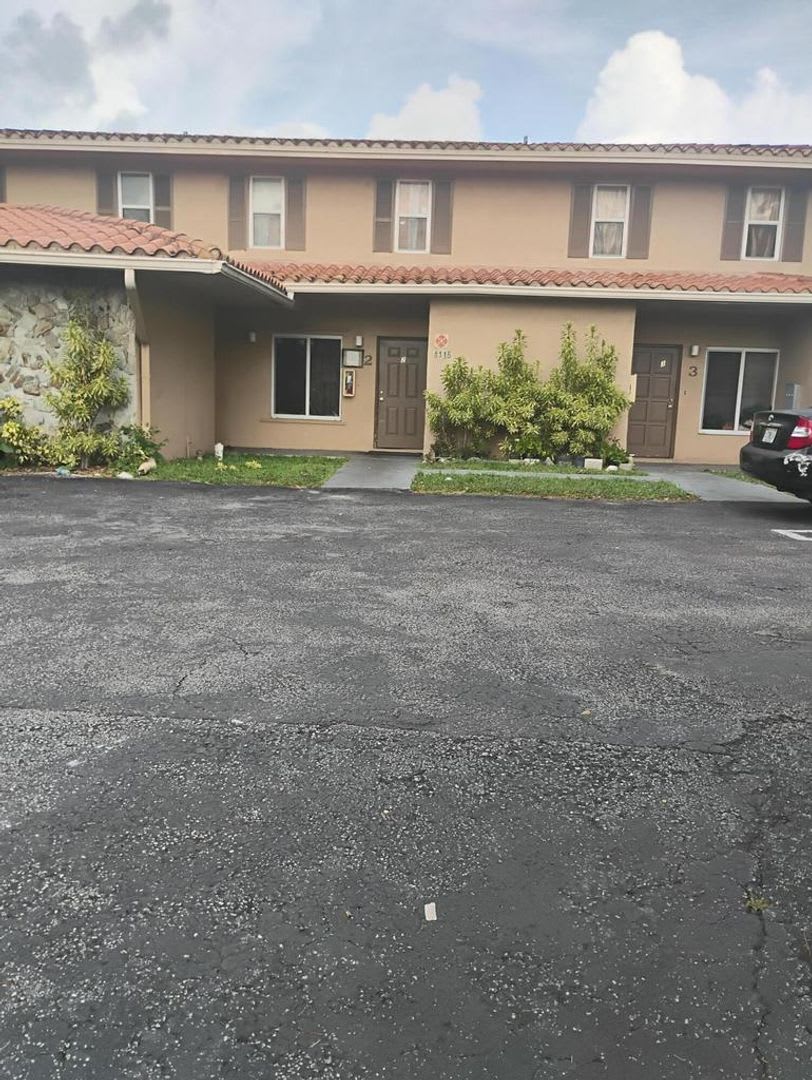 4116 RIVERSIDE DR # 1-3 CORAL SPRINGS, FL 33065 – photo 1