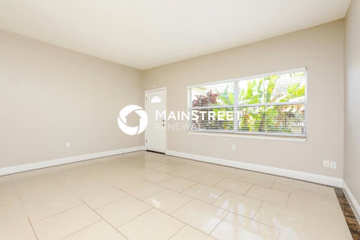 1123 Suncrest Drive – photo 2