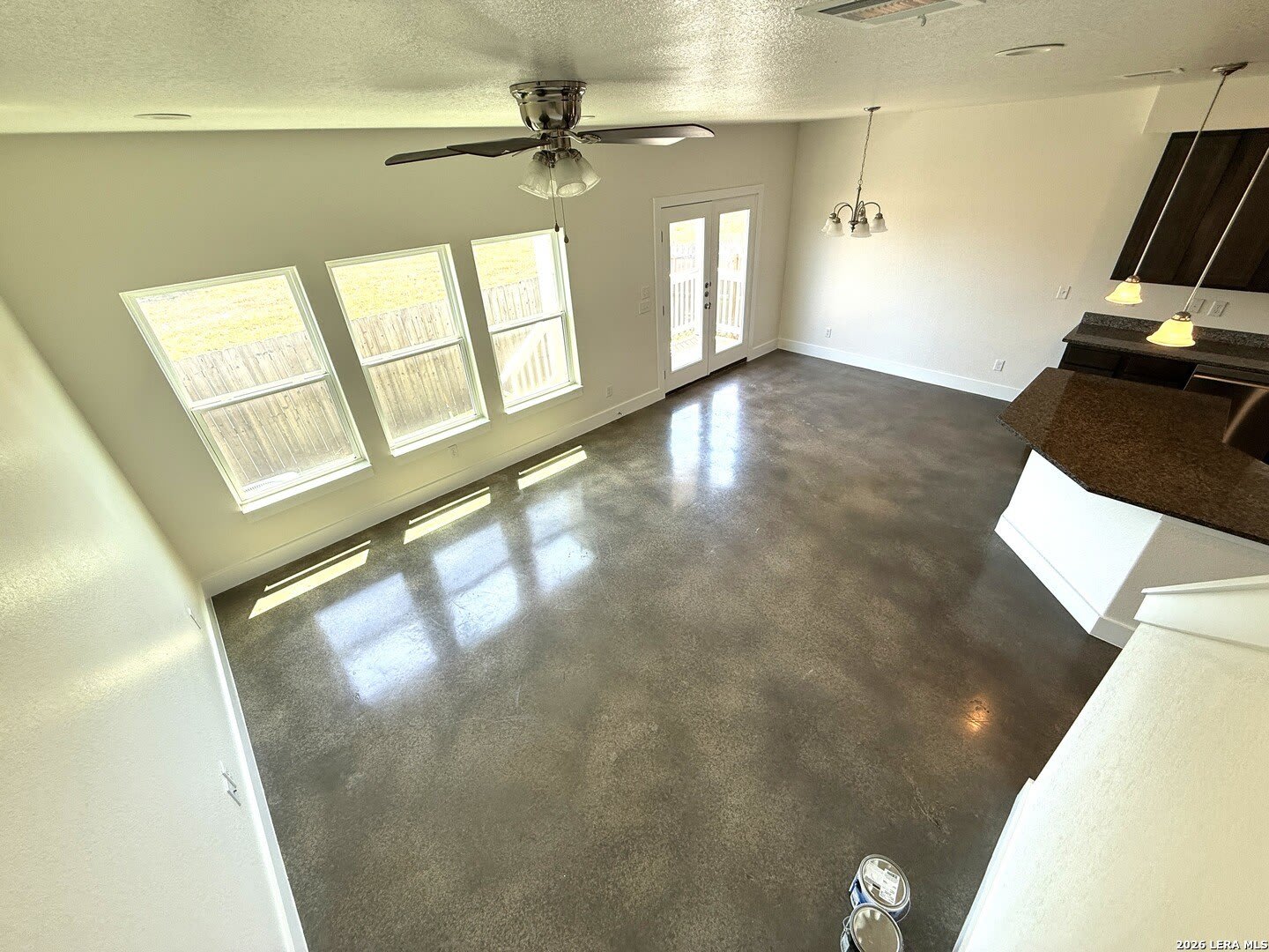 236 Sapphire – photo 4