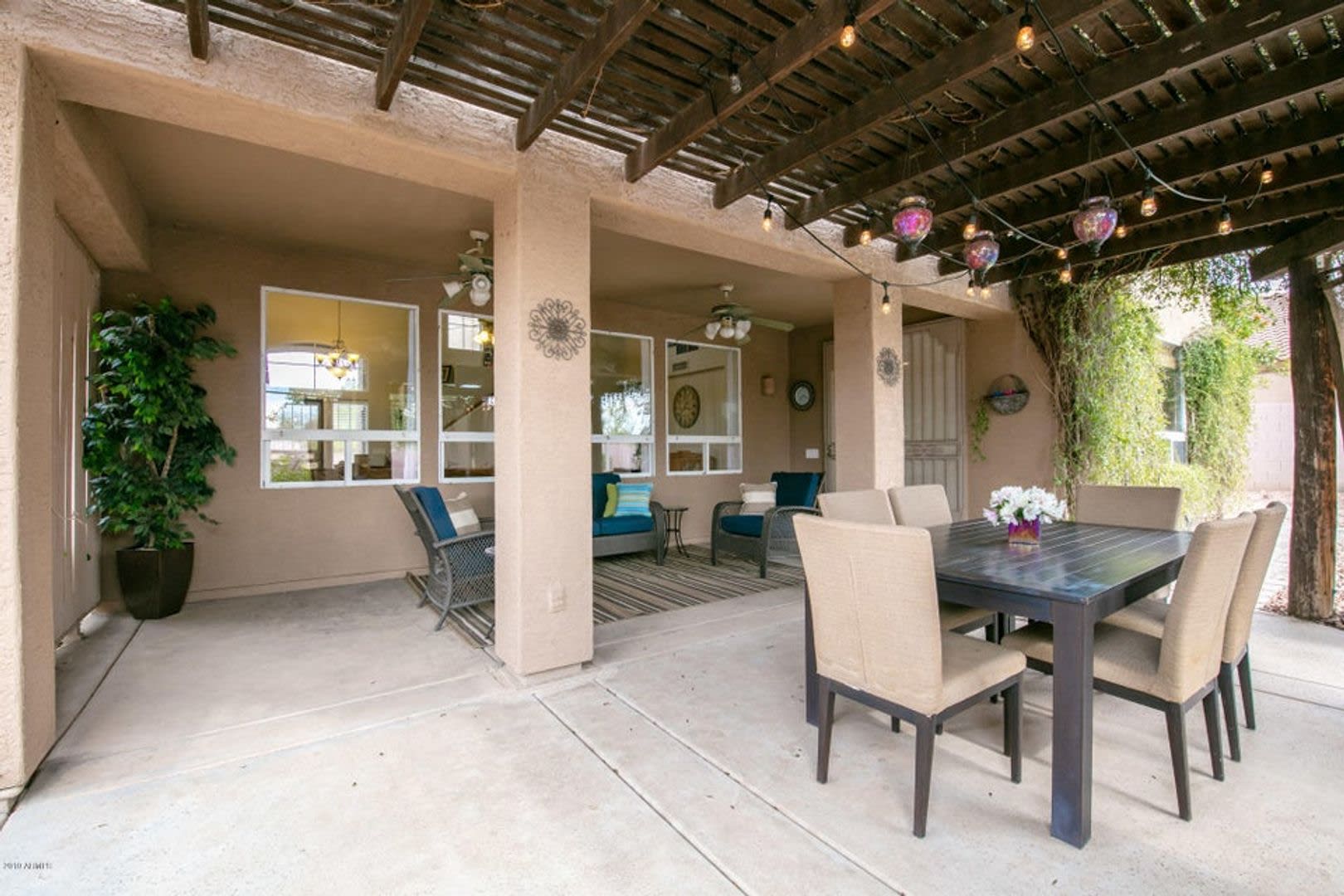 Spectacular Chandler Ocotillo Home With Sparkling Swimming Pool – photo 3