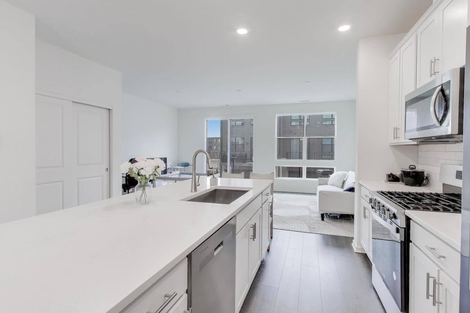 2251 Venture Drive – photo 5