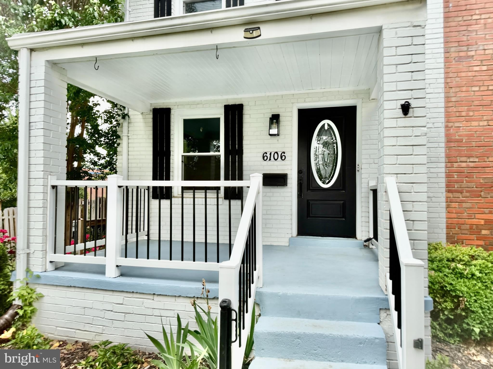 6106 N KINGS Highway – photo 3