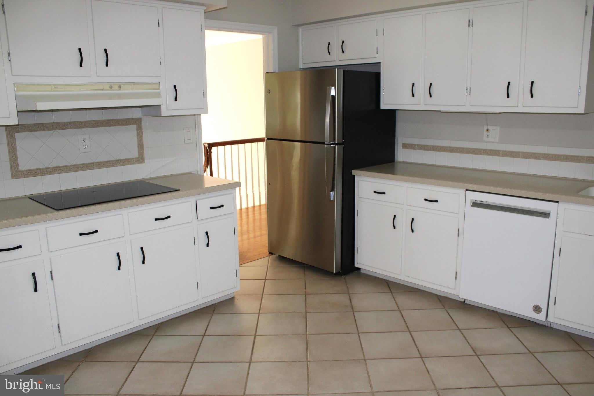 3606 BARKLEY Drive – photo 4