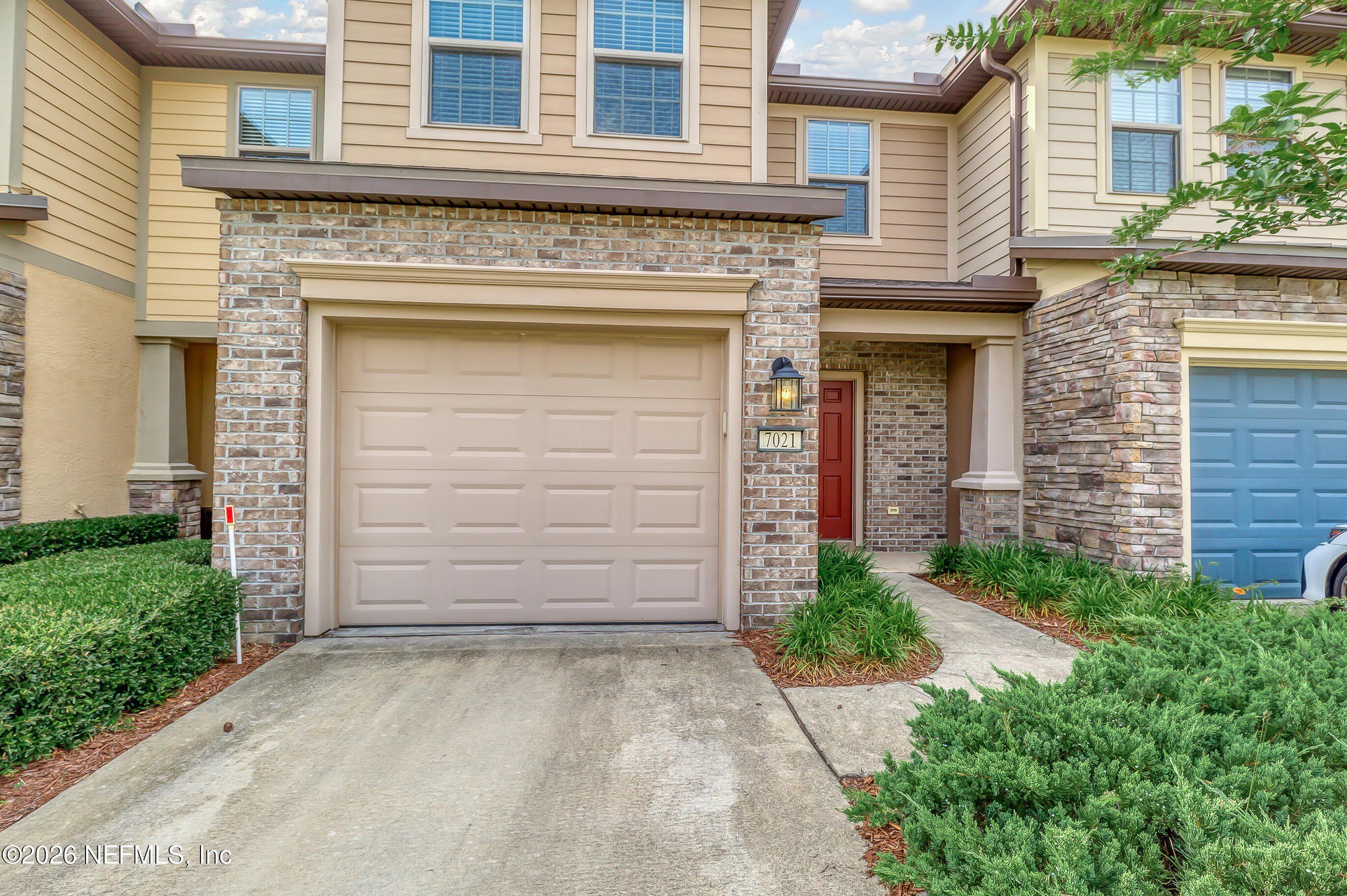 7021 BUROAK Court – photo 1