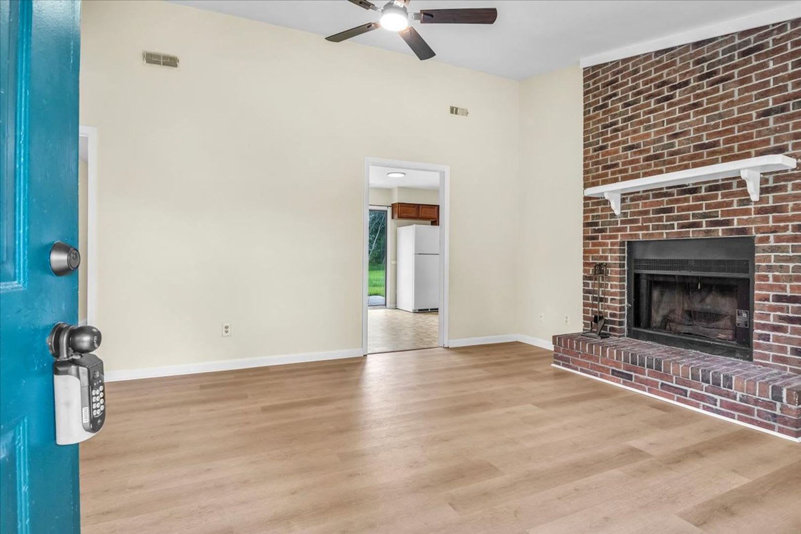 1019 Blue Leaf Pl – photo 3