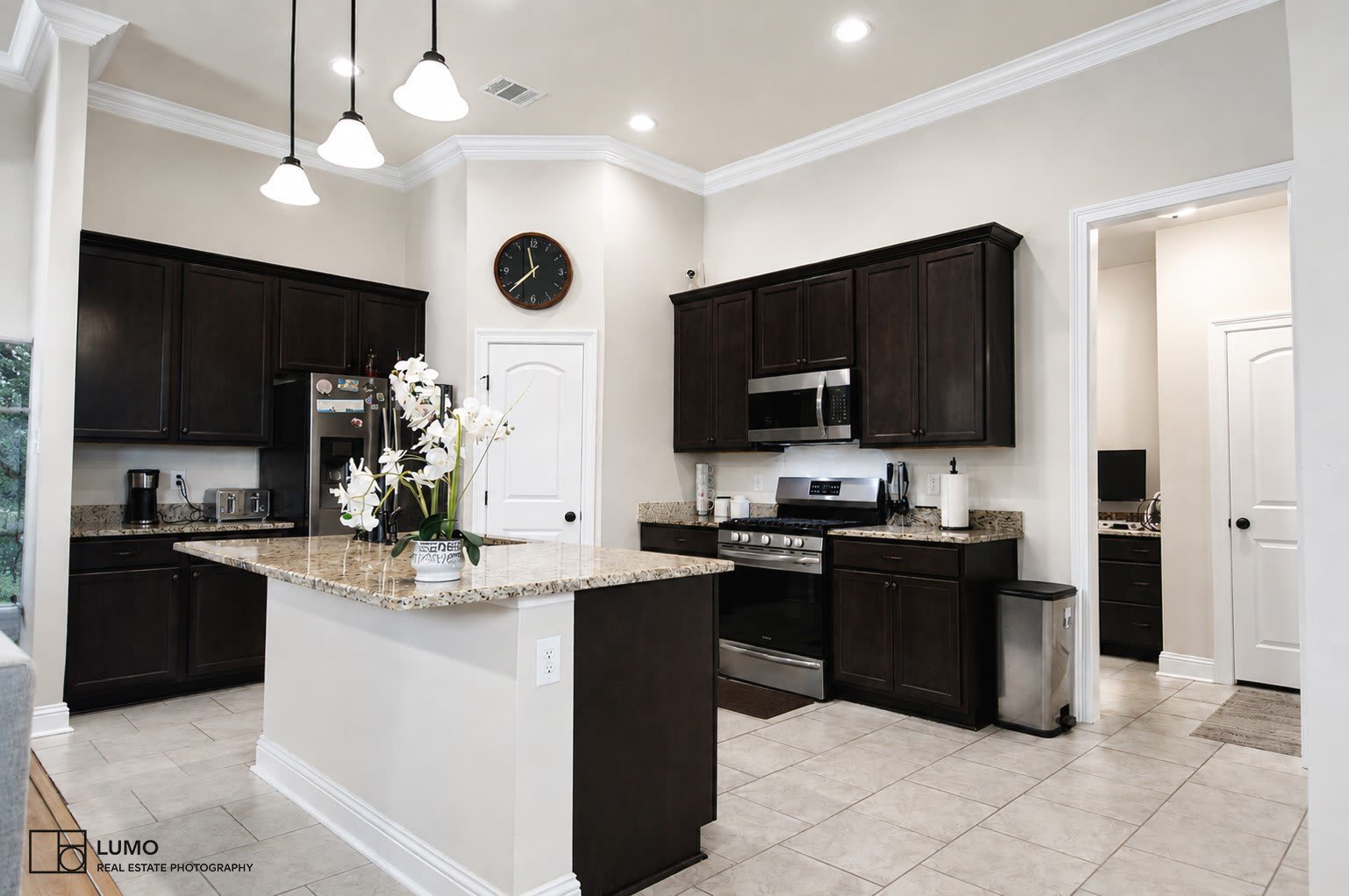 235 Cessna Drive – photo 2