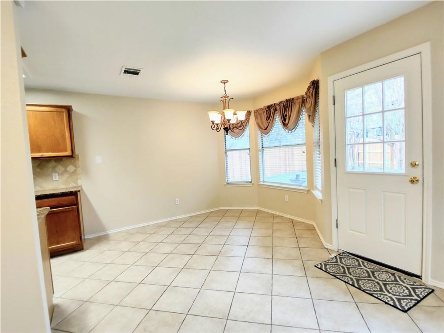 Great Family Home in Round Rock ISD! – photo 5