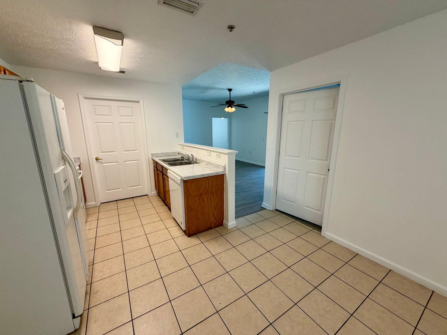 9119 Laird Street – photo 3