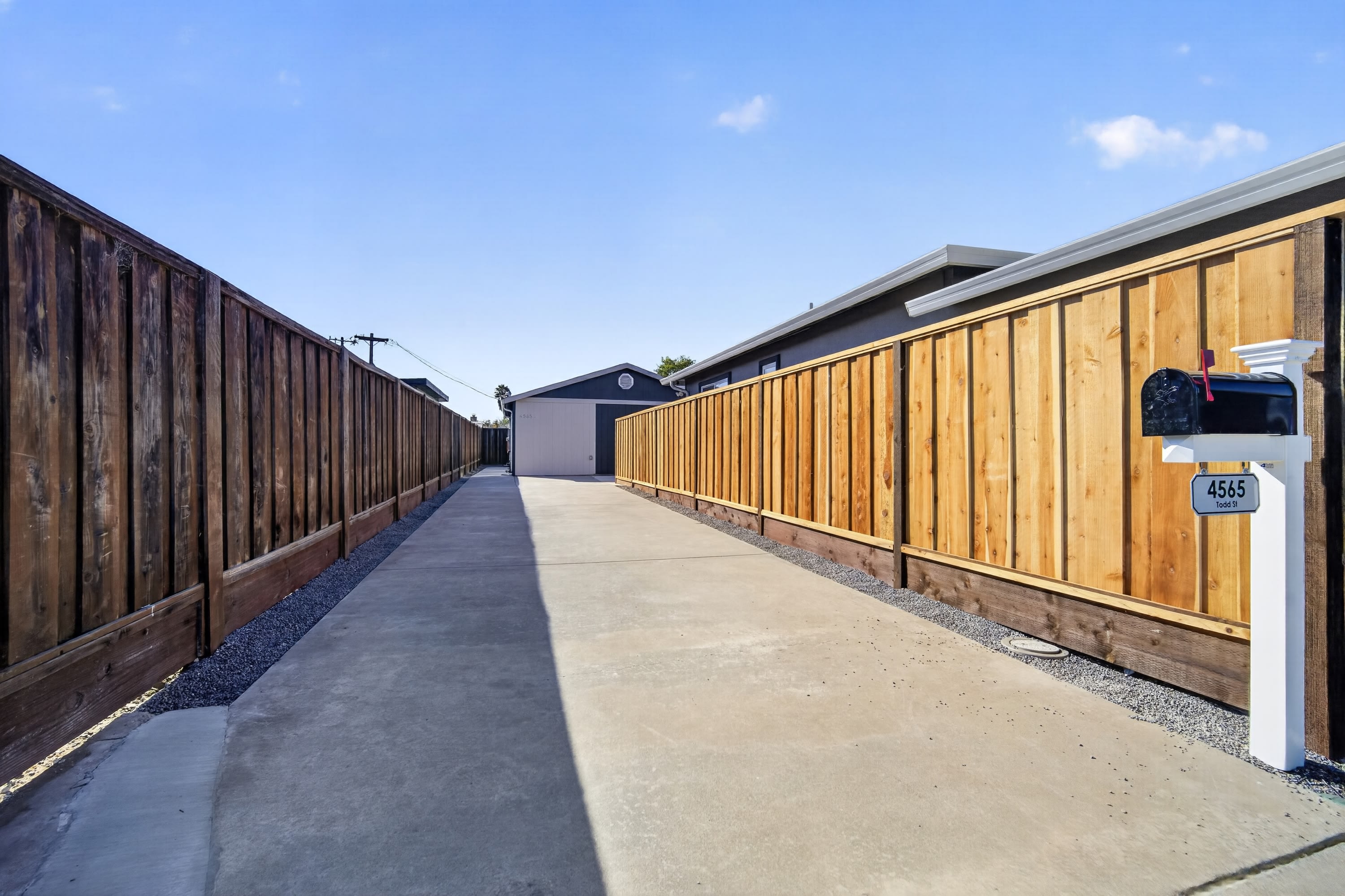 4565 Todd Street – photo 2