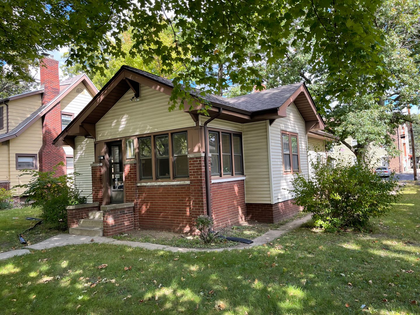 2 Bedroom 1 Bath on Campus- 3 people can occupy! – photo 2