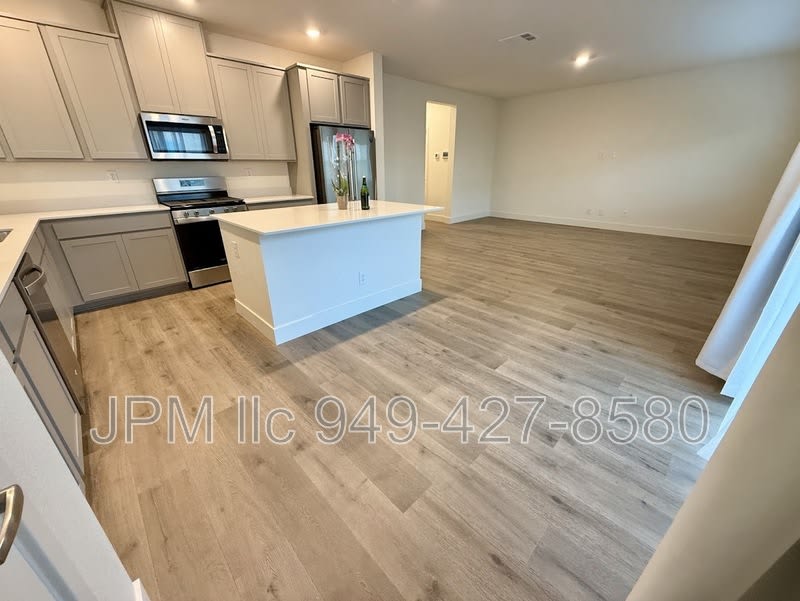 7930 Evaporite Dr – photo 5